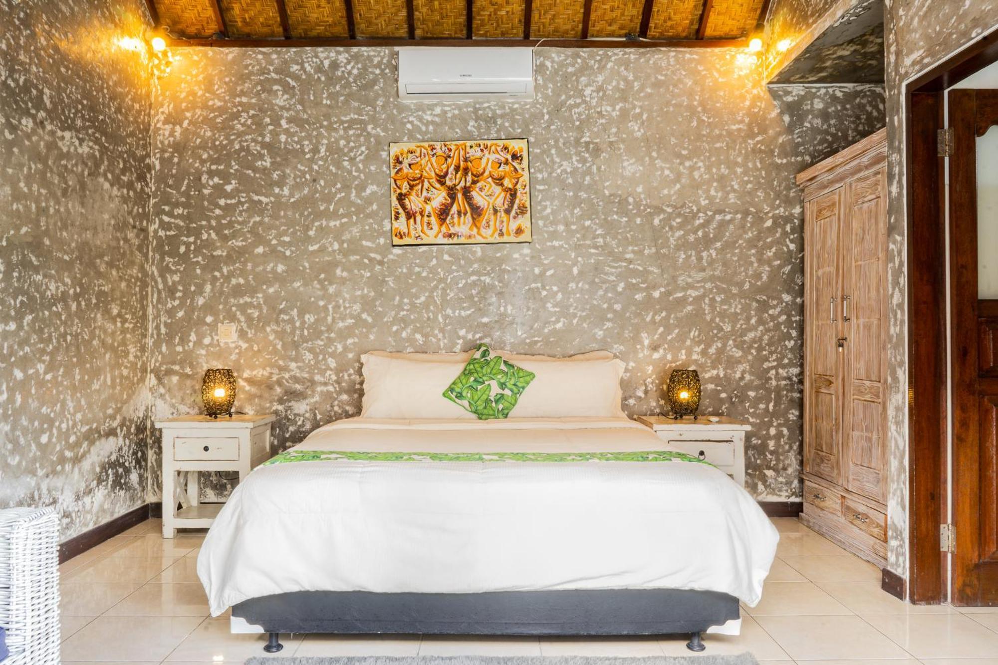 Villa Salya - 3Br - Private Pool - 1Min Walk To La Favela! Seminyak  Exterior photo