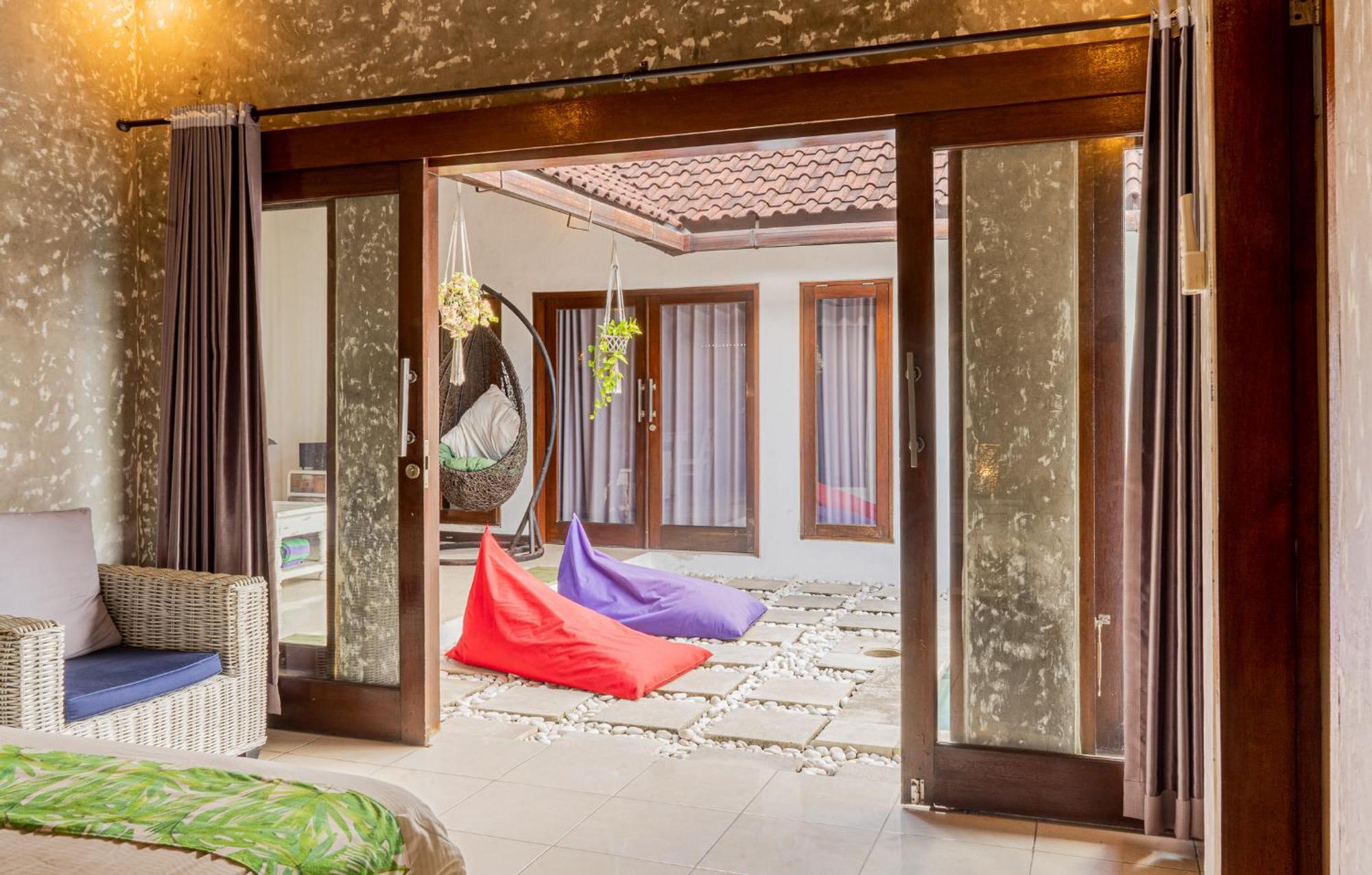 Villa Salya - 3Br - Private Pool - 1Min Walk To La Favela! Seminyak  Exterior photo